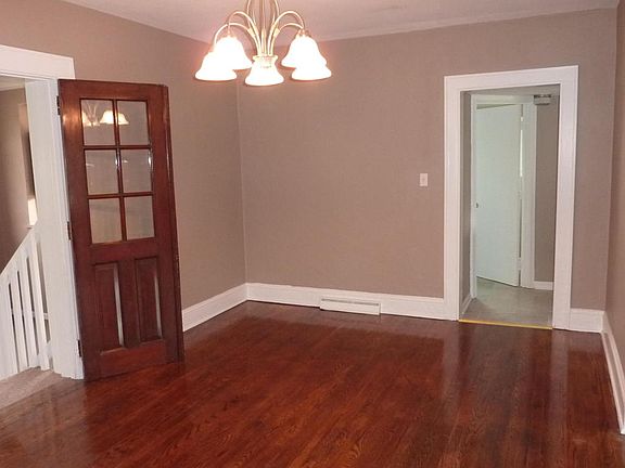 5th image of 1645 Narcissus St