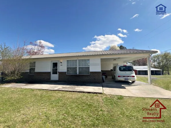 506 Davis St, Smithville, TN 37166