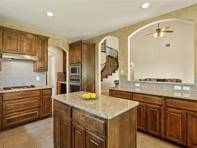 1020 Regal Bluff Ln, Desoto, TX, 75115