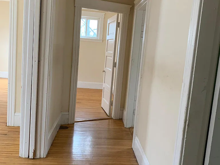 8 Shawmut St #2 — Photo 9