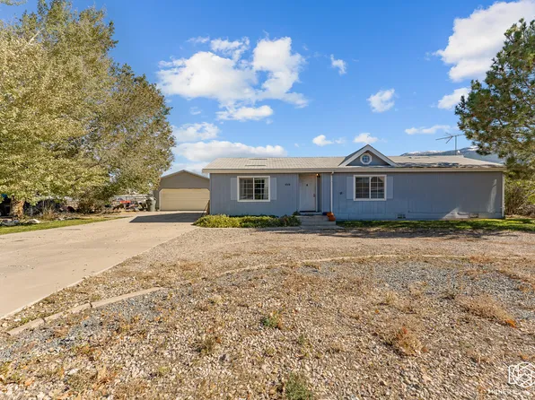 4510 N Quickdraw Ln, Enoch, UT 84721