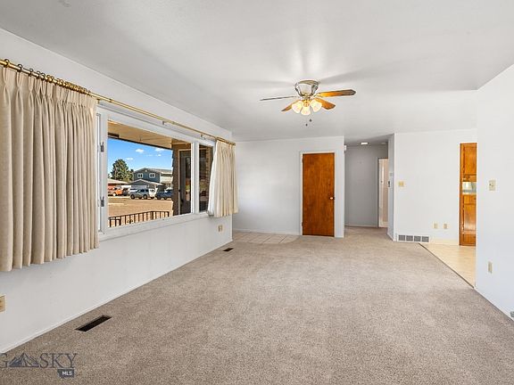 5th image of 410 S Wyoming St