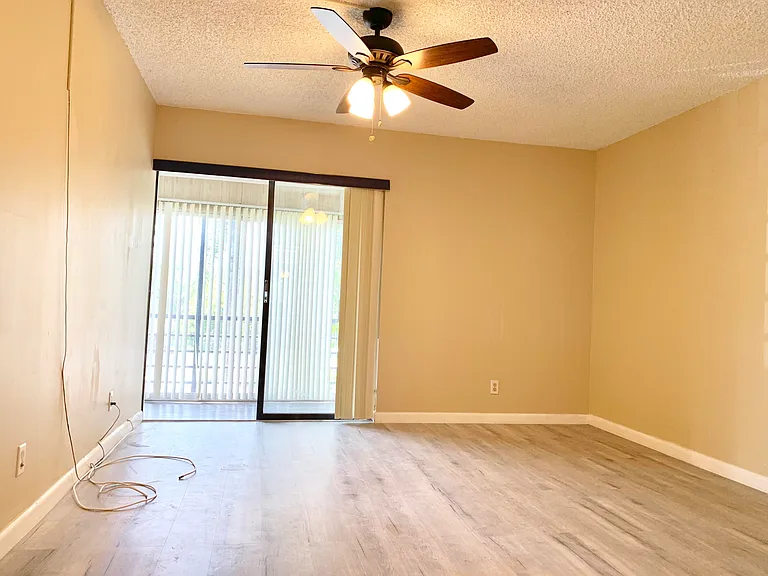 2312 S Cypress Bend Dr #209 — Photo 36
