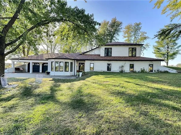 5260 S 351st Rd, El Dorado Springs, MO 64744