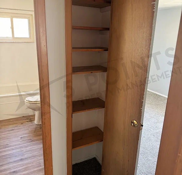 927 E 216th St #1 — Photo 21
