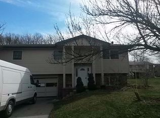 840 Saint Johns Ct, Crete, NE 68333