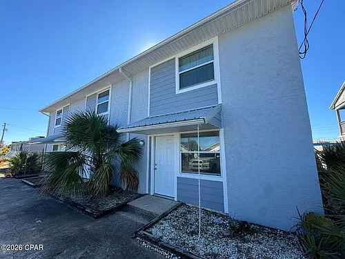 8003 Beach Dr Photo 1
