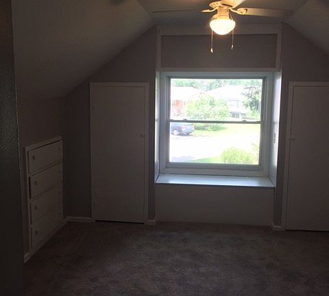 3rd image of 193 Winona Blvd