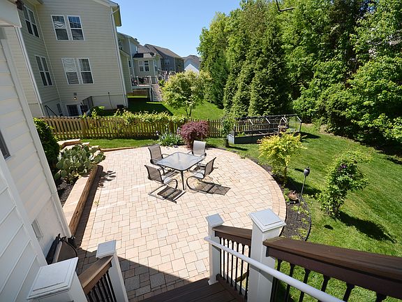 4th image of 43014 Park Creek Dr