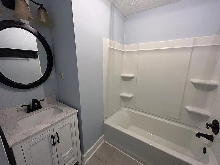 1404 Montcalm St #1404 — Photo 10