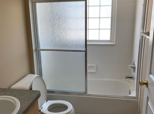 5457 Twin Oaks Dr, Sterling Heights, MI 48314