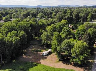 226 Leroy Rd, Taylorsville, NC 28681