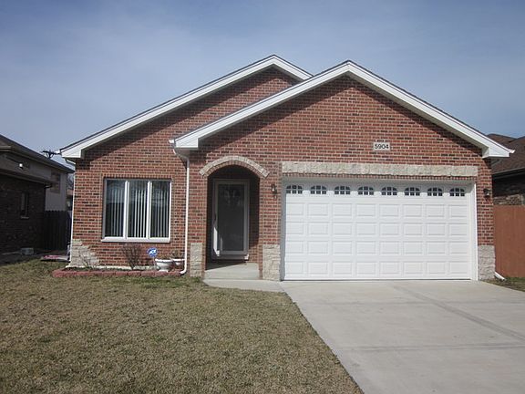 3rd image of 5904 W 87th Place Oak