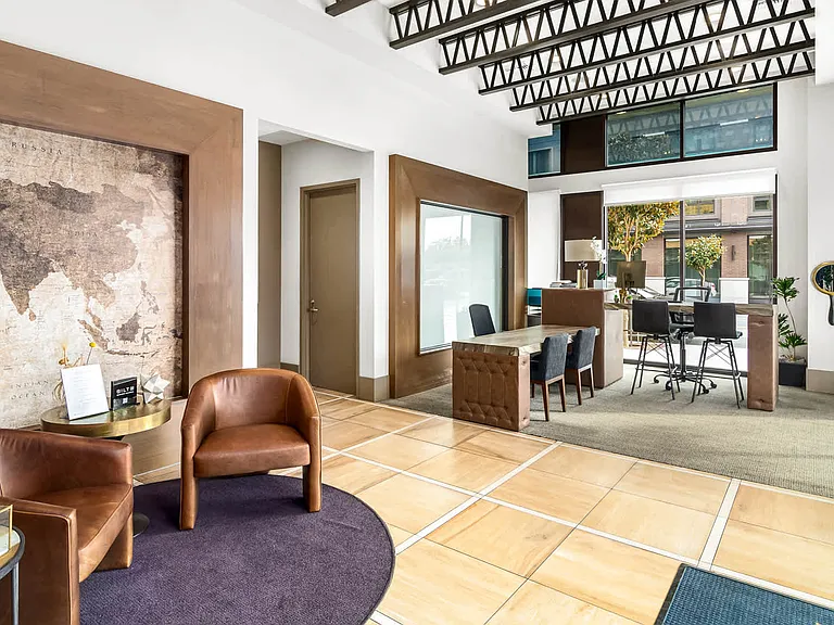 Leasing Office