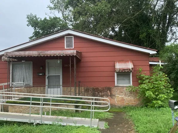203 Poplar St, Scottsboro, AL 35768
