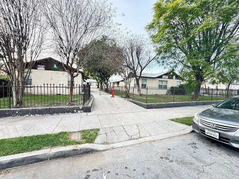 834-846 N Davidson Ave #834-1