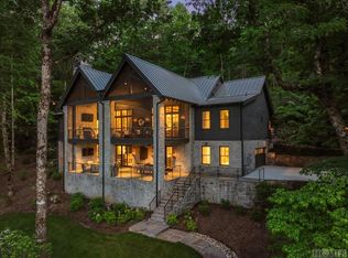 2338 W Club Blvd, Lake Toxaway, NC 28747