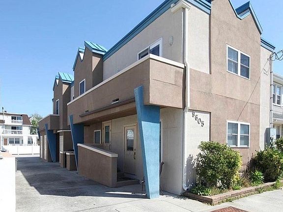 3rd image of 9605 Ventnor Ave #1