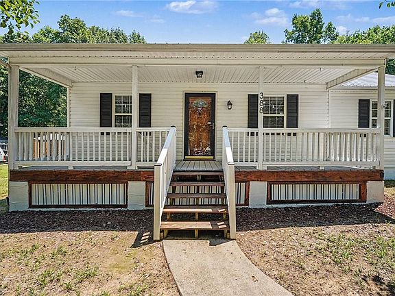 3rd image of 388 Meadow Lark Ln