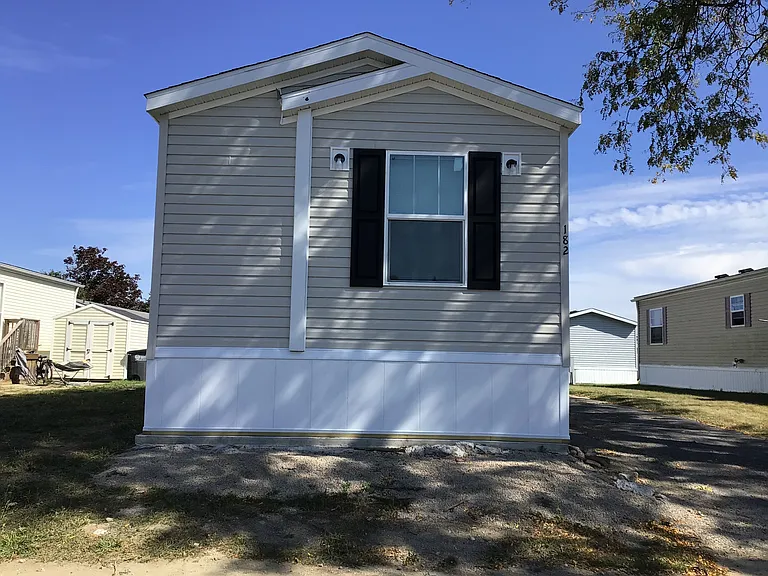 Willowbrook Place — Photo 43