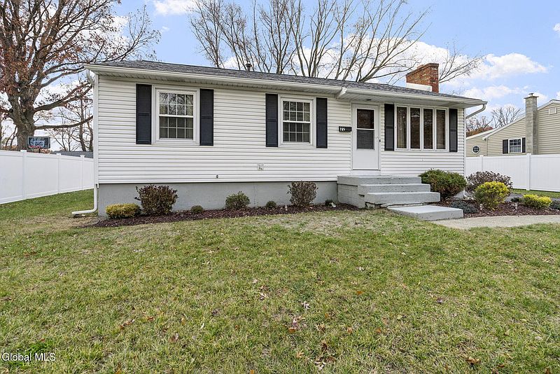 3rd image of 22 Hanifin Avenue