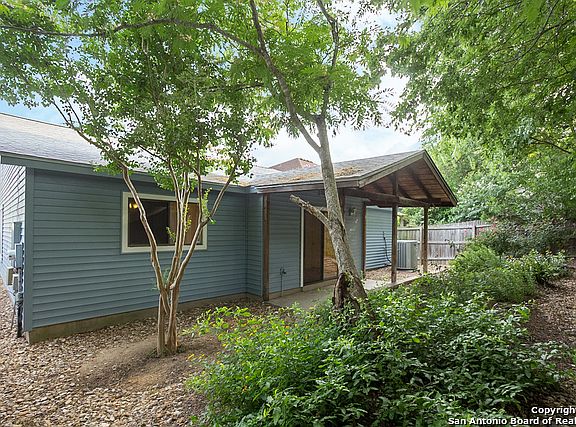 5th image of 7631 Aspen Park Dr