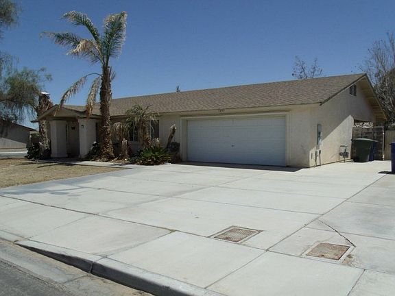 2nd image of 7195 E 25th Pl