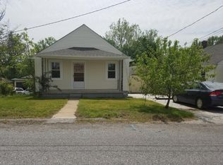 7 McCann Ave, Cockeysville, MD 21030