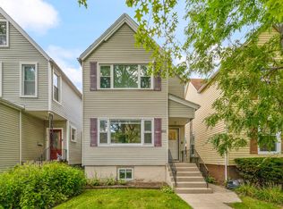 1011 Garnett Pl, Evanston, IL 60201