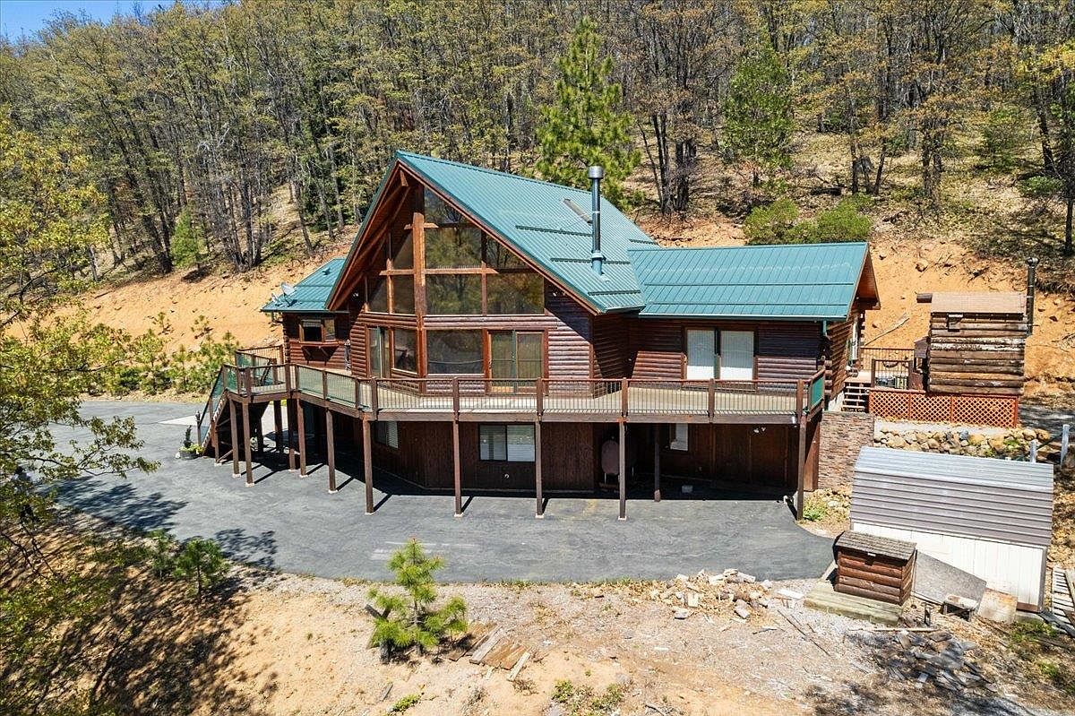 8705 Aspen Dr, Weed, CA 96094 | Zillow