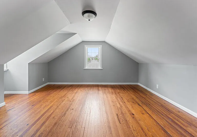 2501 Williams St — Photo 28