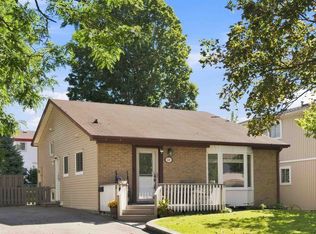 31 Roser Cres, Clarington, ON L1C 3N7