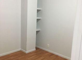 2833 S Keeley St #1F, Chicago, IL 60608