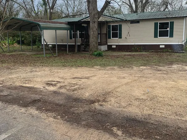 285 Ginger Ln, Thomasville, GA 31757
