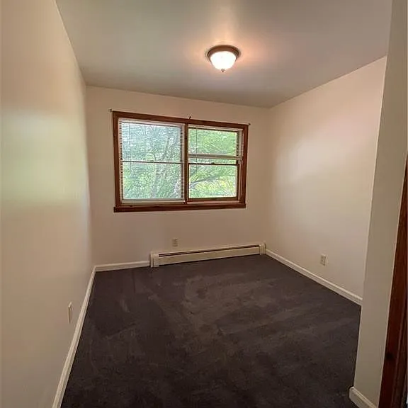 58 Duke St #58 — Photo 32