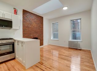 323 W 47th St #PENTHOUSE 5A, New York, NY 10036