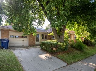 427 E Plainfield Ave, Milwaukee, WI 53207