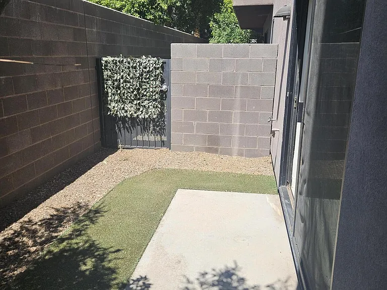 259 S Roosevelt St — Photo 40