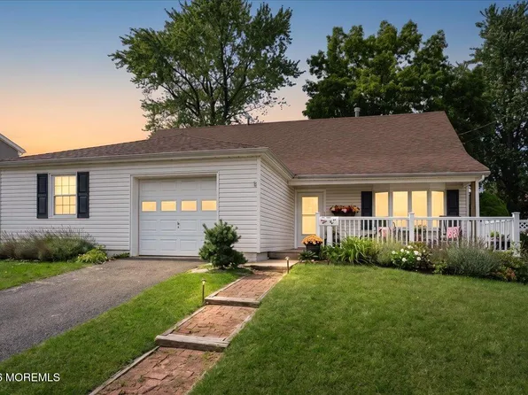 48 Cresci Boulevard, Hazlet, NJ 07730