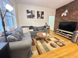22 Battery St APT 1, Boston, MA 02109