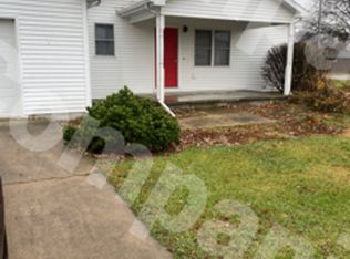 101 E Maple St, Ogden, IL 61859