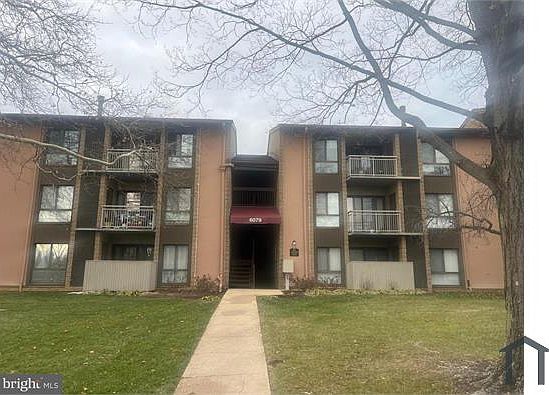 4th image of 6079 Majors Ln #M6