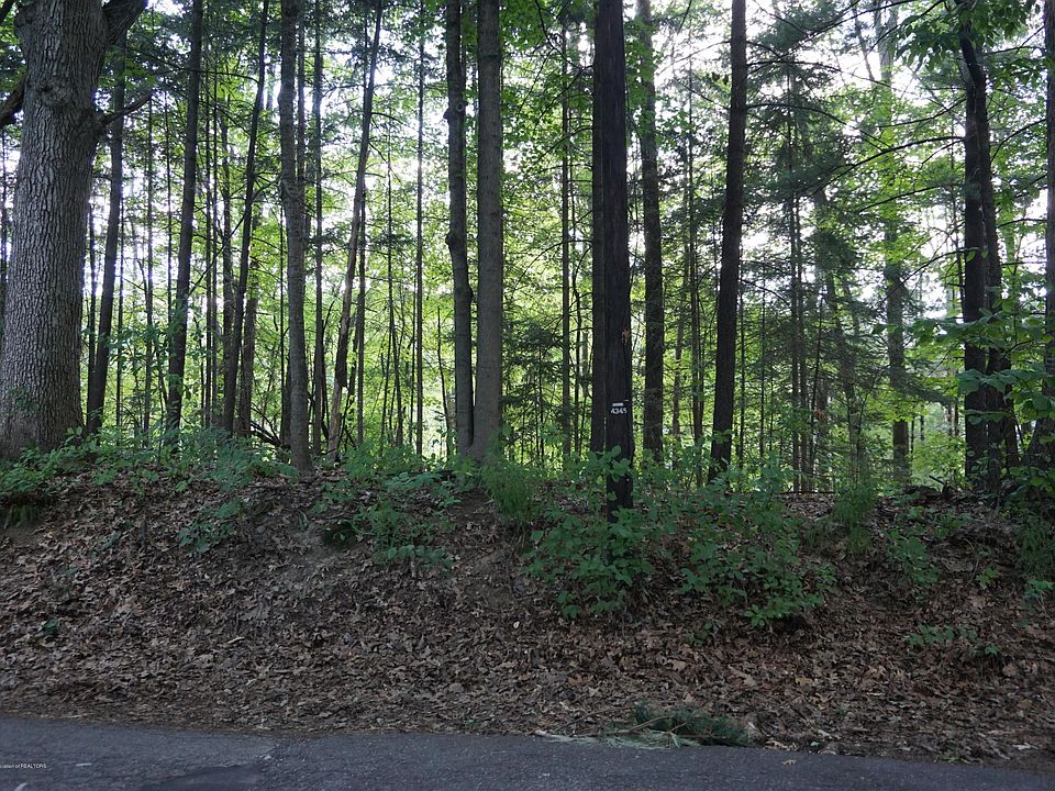 2nd image of 0 Hulett Rd