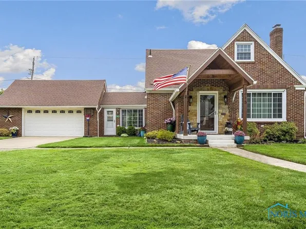 3615 Beverly Dr, Toledo, OH 43614