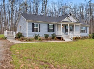 128 Evan Ln, Louisa, VA 23093