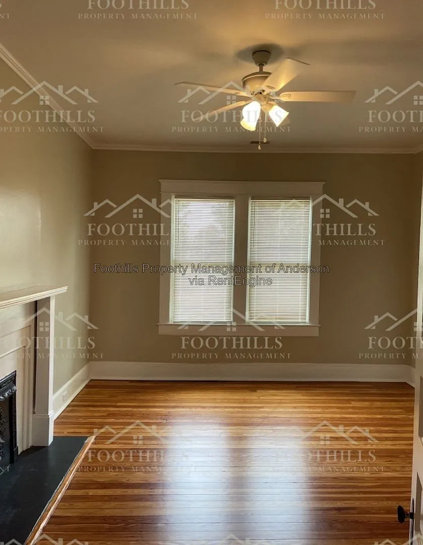 2 bed, 1.0 bath, $1,250 — Photo 3