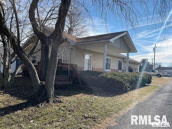 4th image of 204 W Gelston St