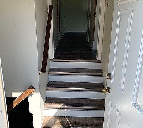 2nd image of 104 Hazelwood Dr