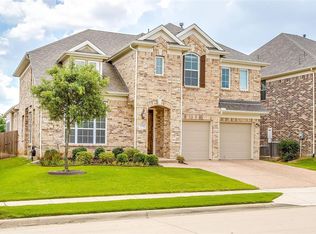 15556 Yarberry Dr, Roanoke, TX 76262