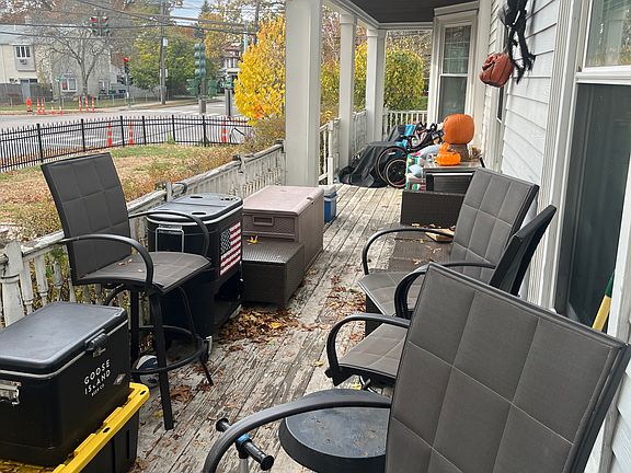 5th image of 583 Watertown St #2